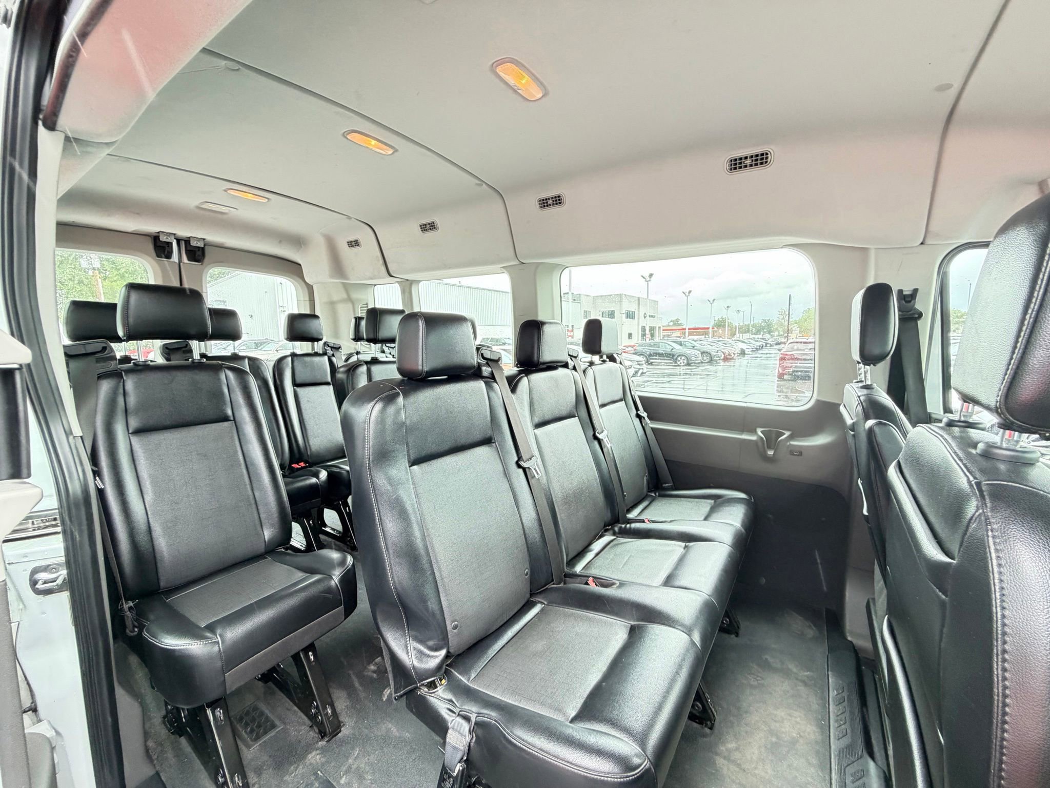 Used 2020 Ford Transit 350 XL RWD image 6