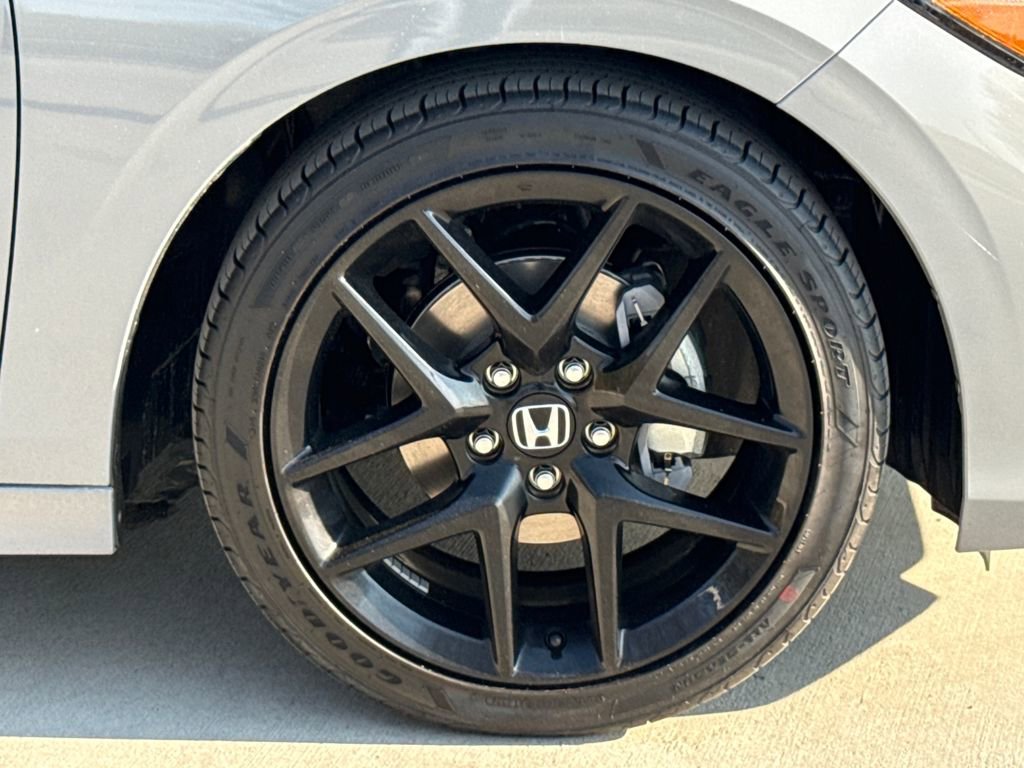 Used 2026 Honda Civic Sport image 11