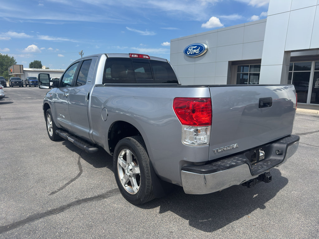 Used 2013 Toyota Tundra 4x4 Double Cab w/ SR5 Pkg image 7