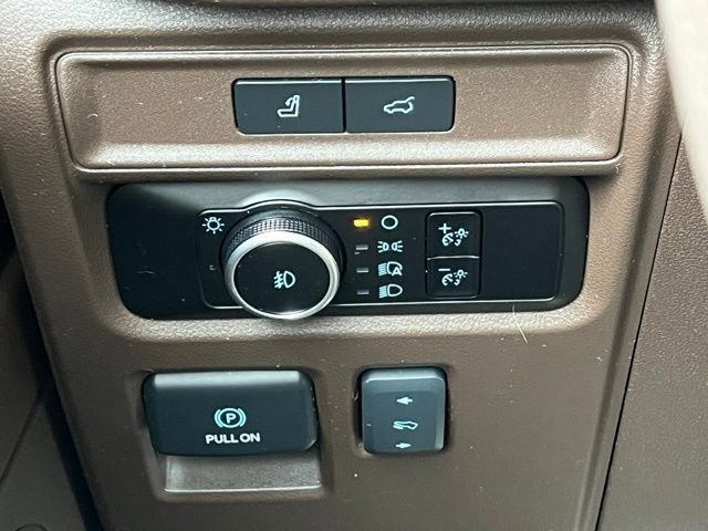 Used 2024 Ford Expedition King Ranch image 38