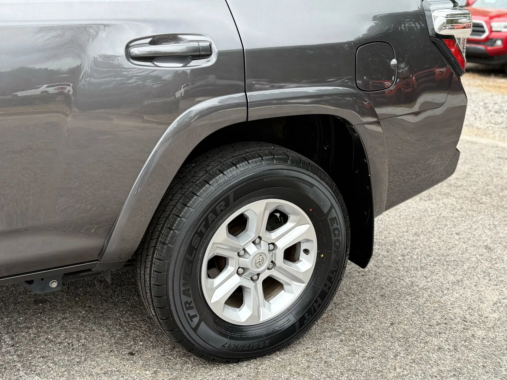 Used 2022 Toyota 4Runner SR5 image 12