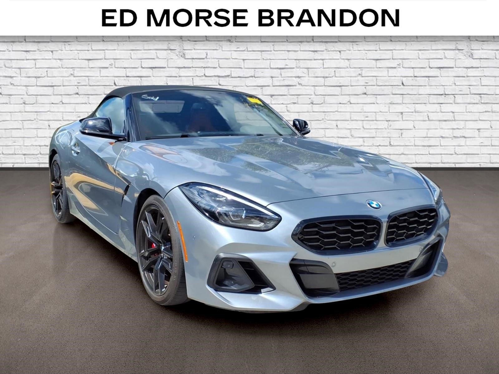 Used 2024 BMW Z4 M40i w/ Premium Package RWD image 4