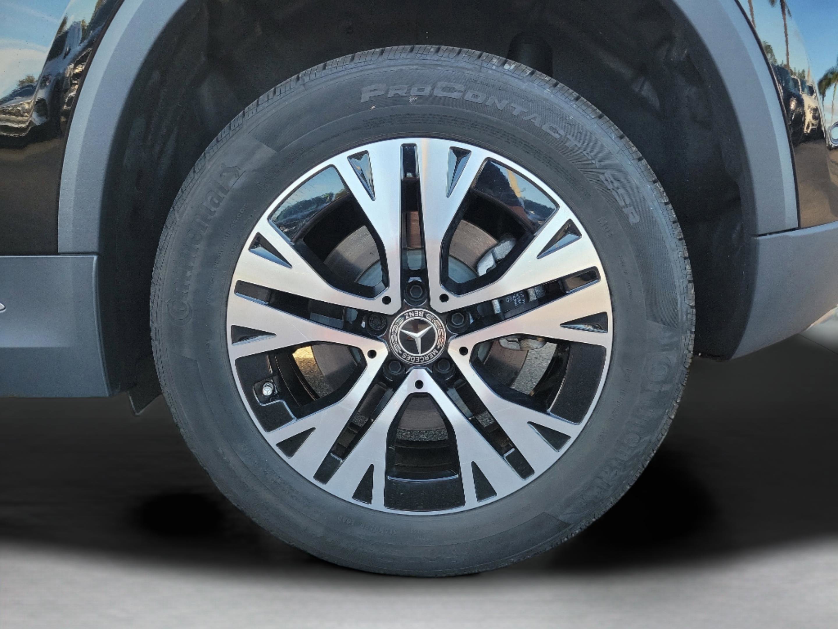 Certified 2025 Mercedes-Benz GLA 250 image 6