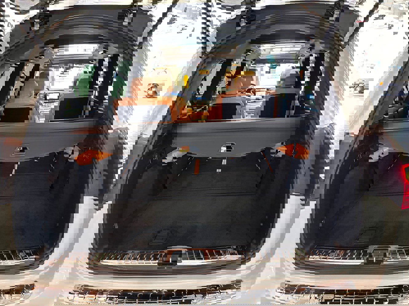 New 2026 Mercedes-Benz GLS 450 4MATIC image 17