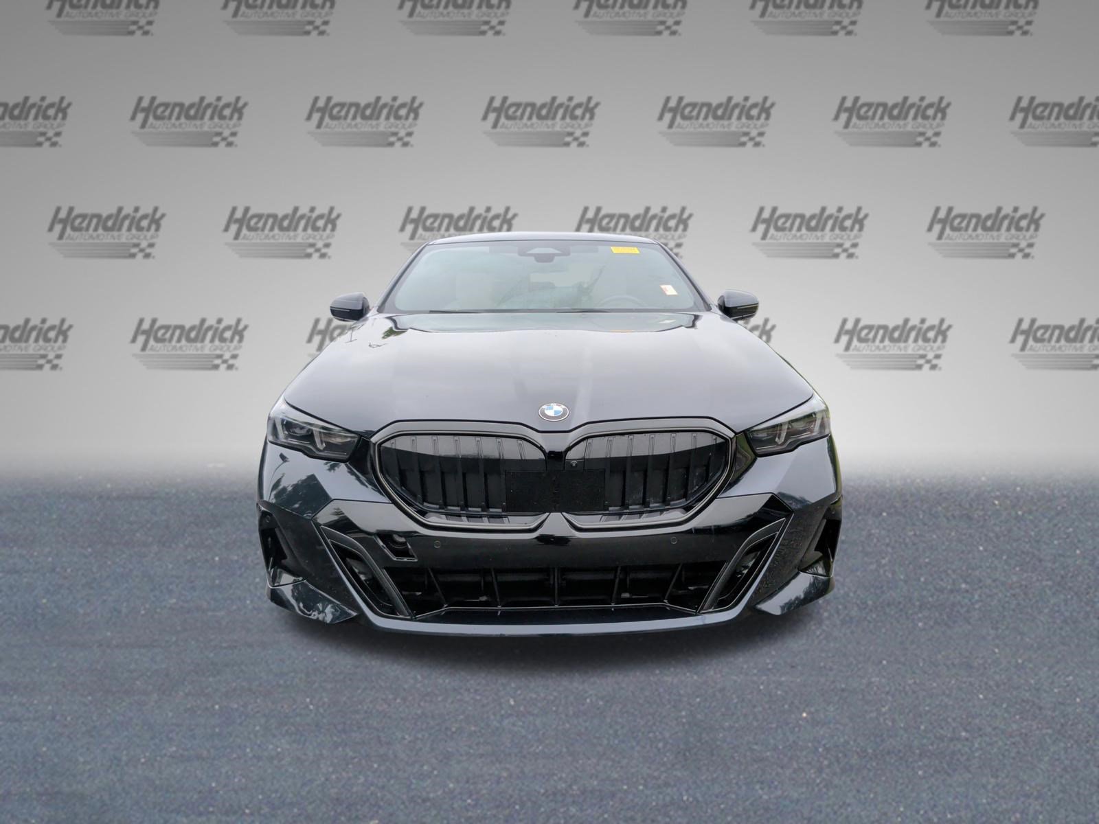 Certified 2024 BMW 540i xDrive w/ Premium Package AWD/4WD image 5