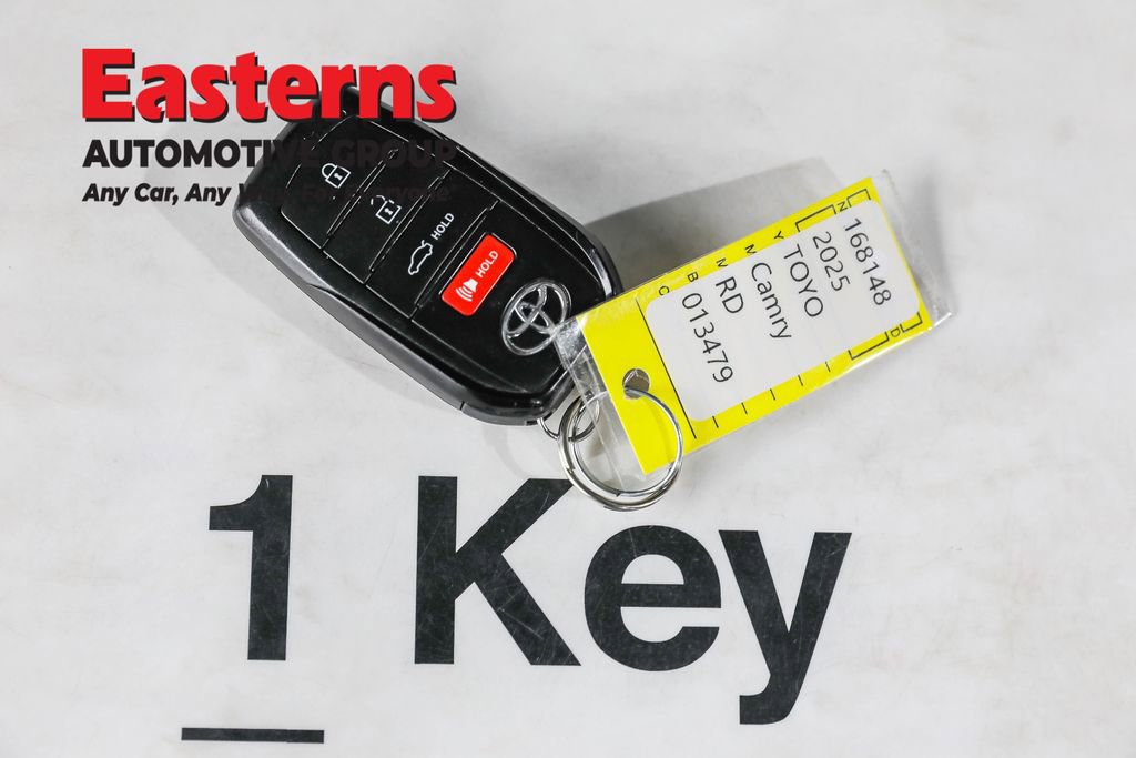 Used 2025 Toyota Camry SE w/ Convenience Package AWD/4WD image 25