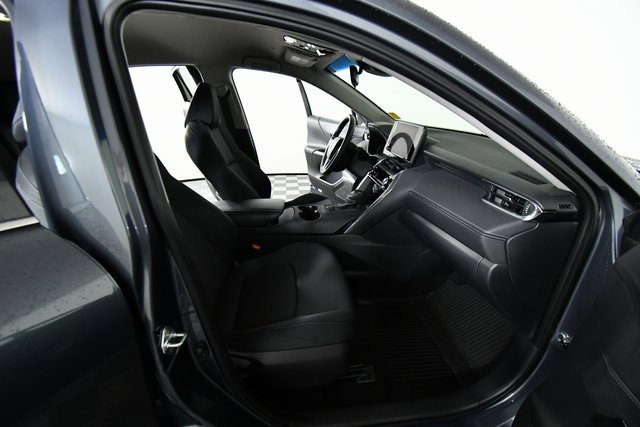 Used 2024 Toyota Venza LE image 22