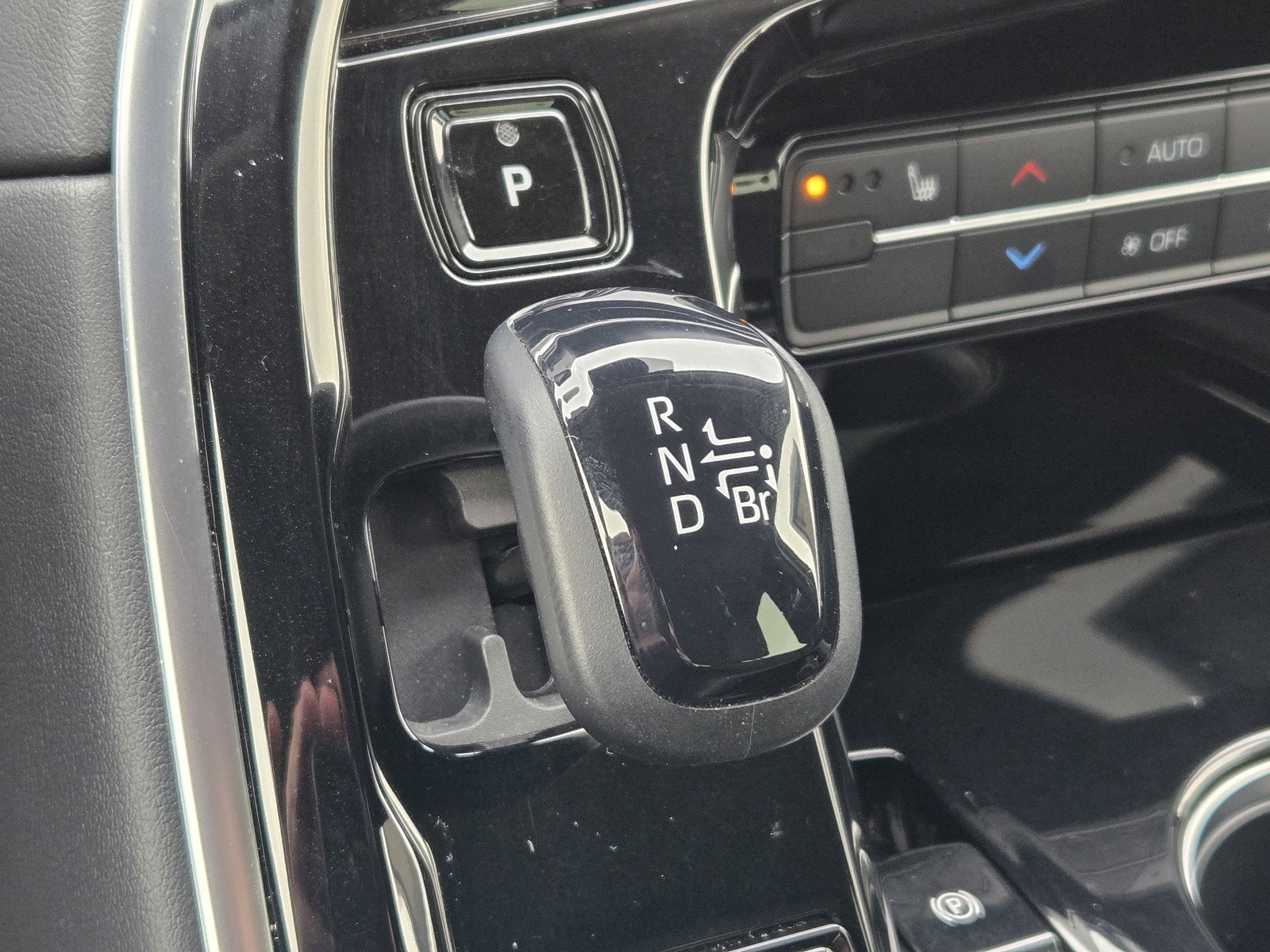 Used 2021 Toyota Mirai XLE w/ Advanced Technology Package image 21