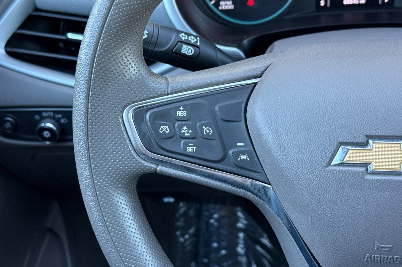 Used 2023 Chevrolet Malibu LT FWD image 29