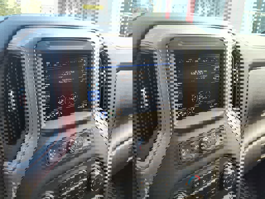 Used 2023 Chevrolet Silverado 2500 Custom w/ Custom Value Package AWD/4WD image 16