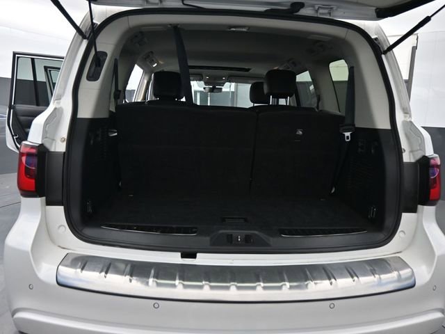 Used 2024 INFINITI QX80 Luxe image 8