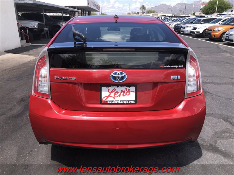 Used 2013 Toyota Prius Four w/ Deluxe Solar Roof Pkg FWD image 7