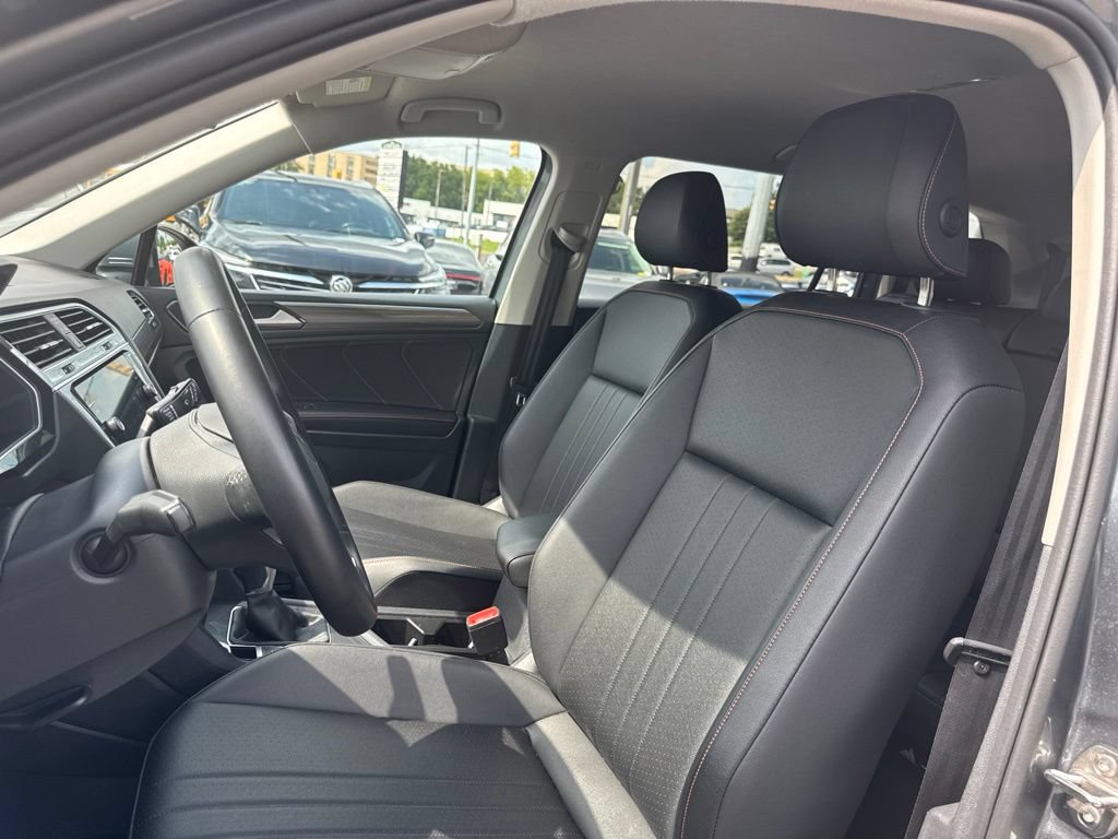 Used 2024 Volkswagen Tiguan Wolfsburg Edition FWD image 12