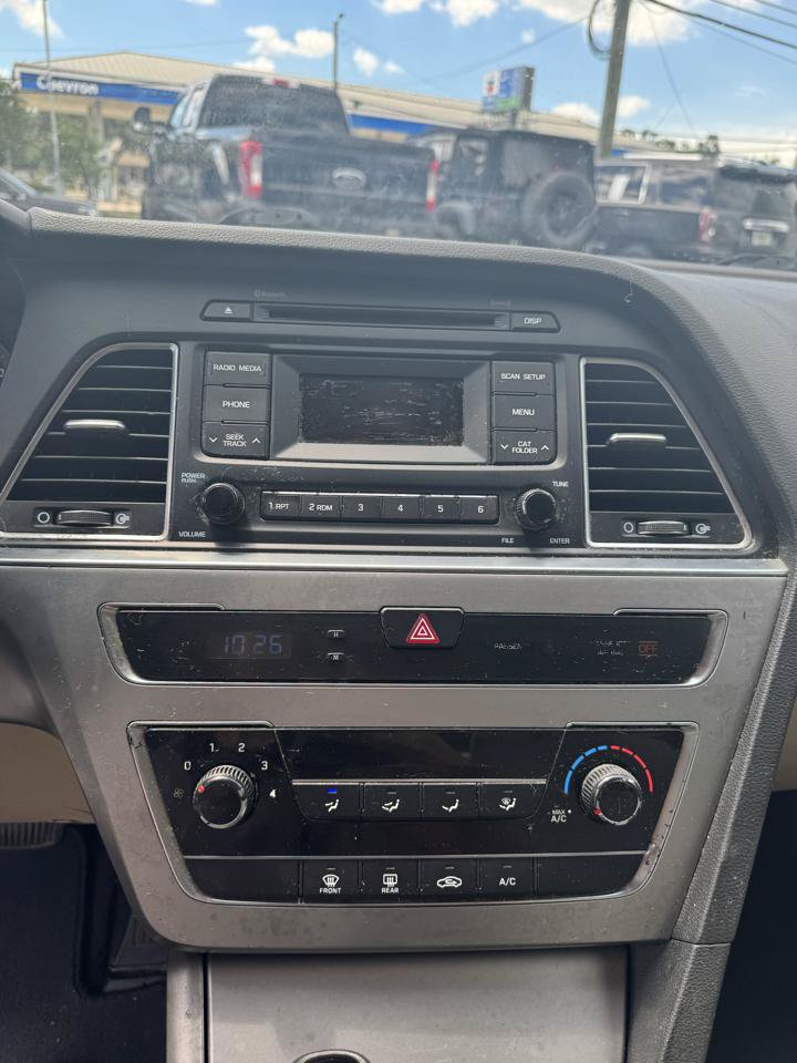Used 2015 Hyundai Sonata SE FWD image 37