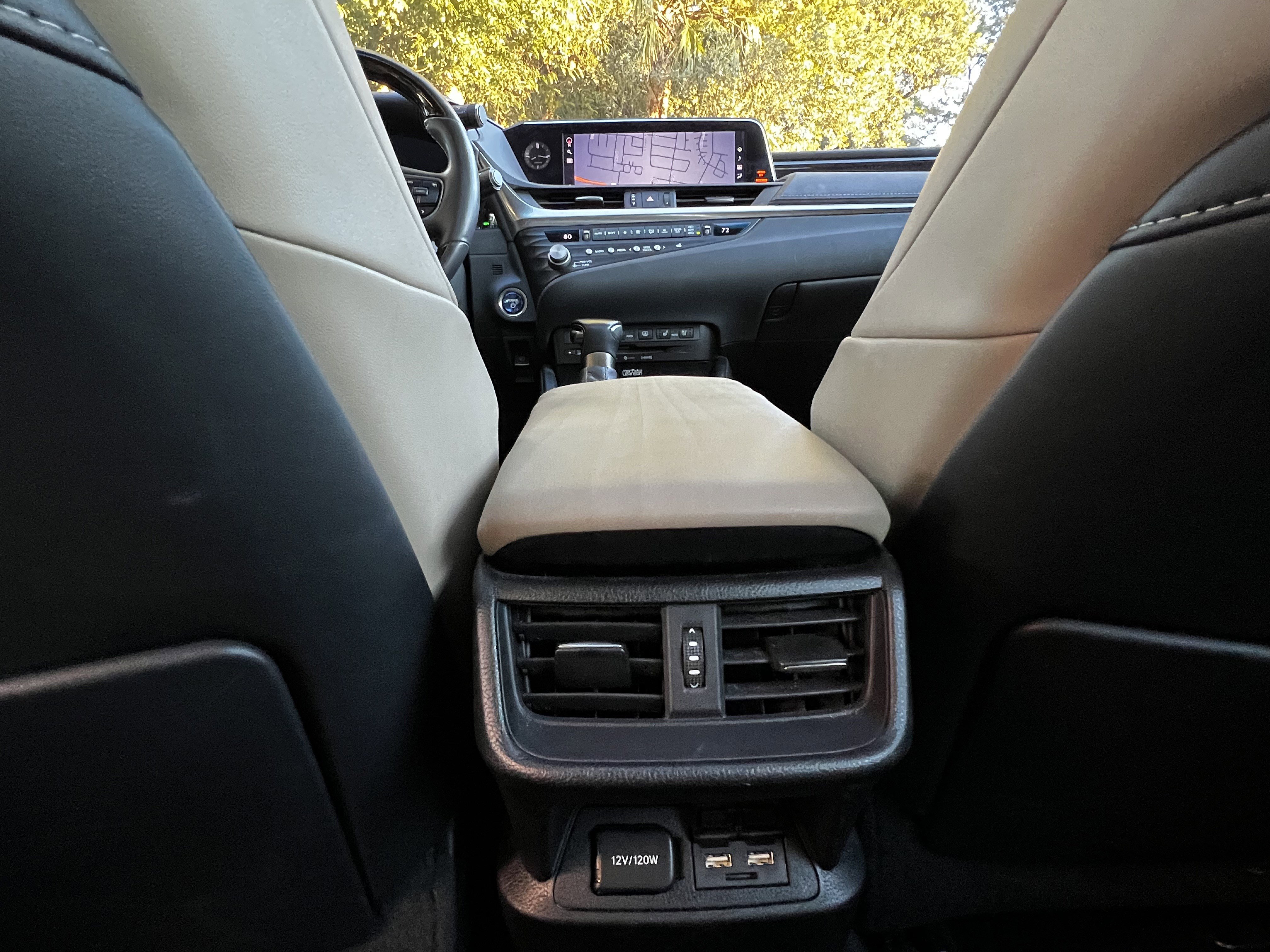 Used 2021 Lexus ES 300h Ultra Luxury w/ Accessory Package 2 image 38