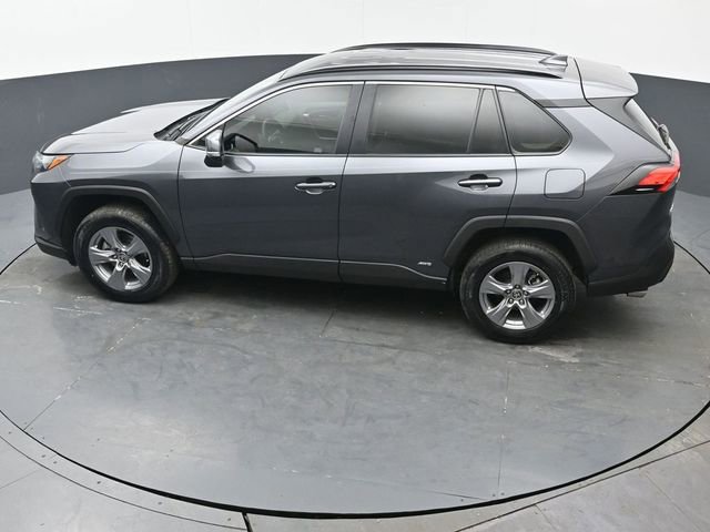 Certified 2022 Toyota RAV4 XLE image 40