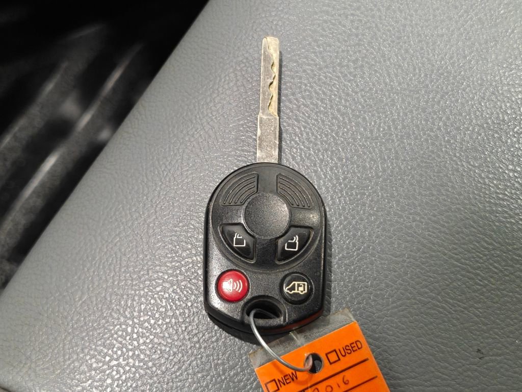 Used 2016 Ford Transit 150 XL image 12