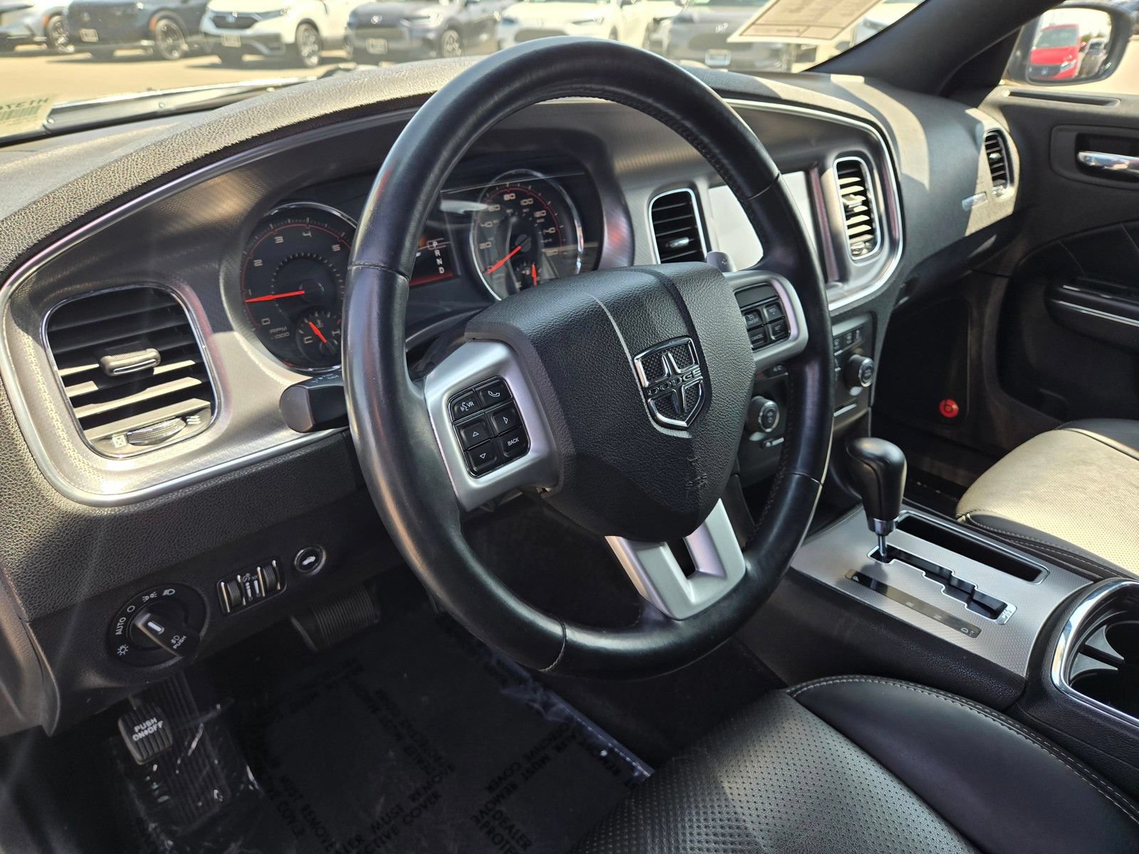 Used 2014 Dodge Charger R/T RWD image 12