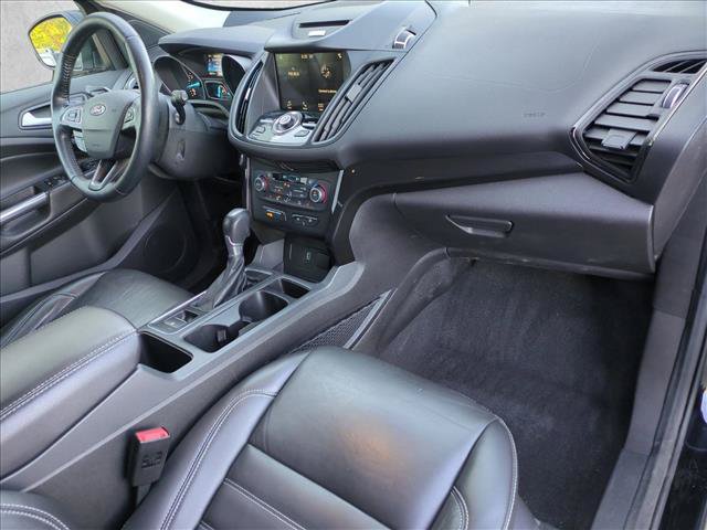 Used 2017 Ford Escape Titanium AWD/4WD image 21