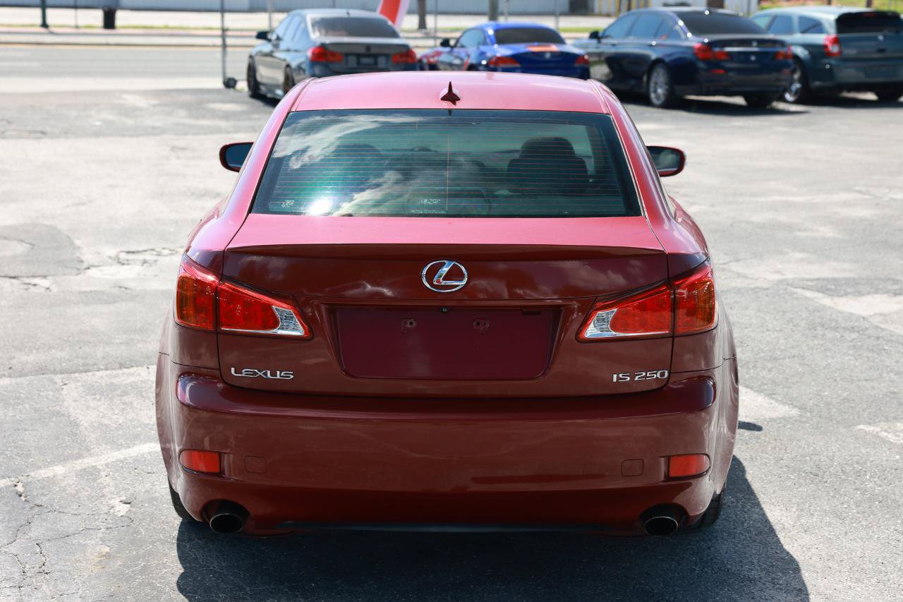 Used 2010 Lexus IS 250 RWD image 9