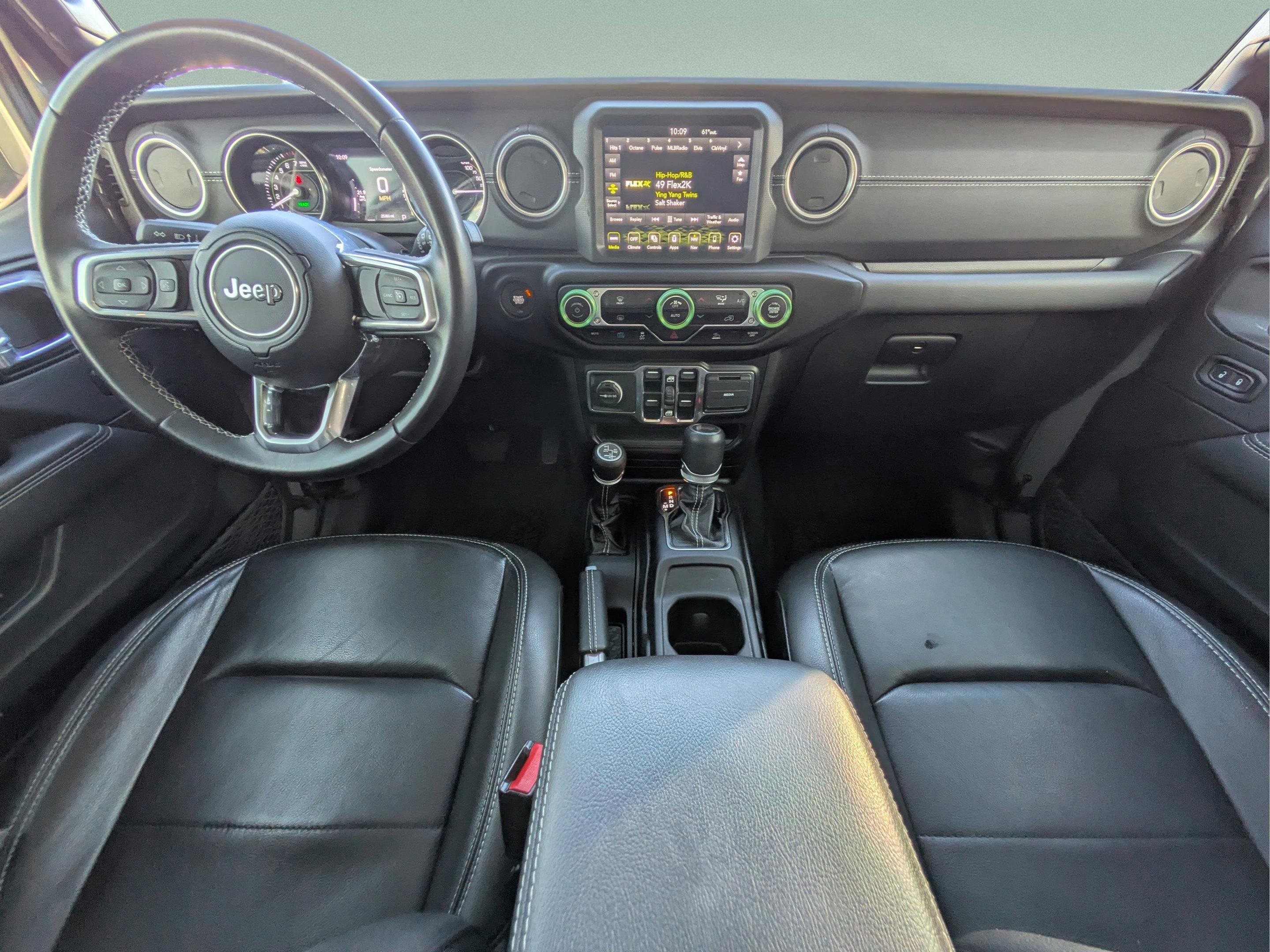 Used 2022 Jeep Wrangler Unlimited Sahara image 16