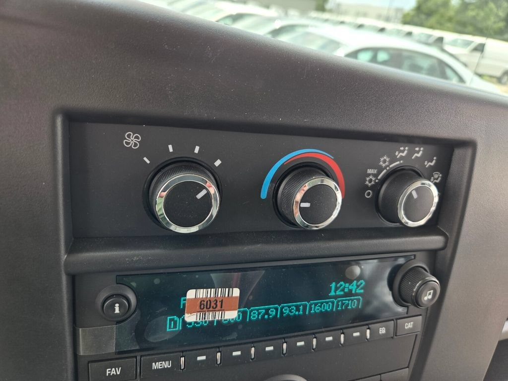 New 2026 Chevrolet Express 3500 w/ Power Convenience Package RWD image 10