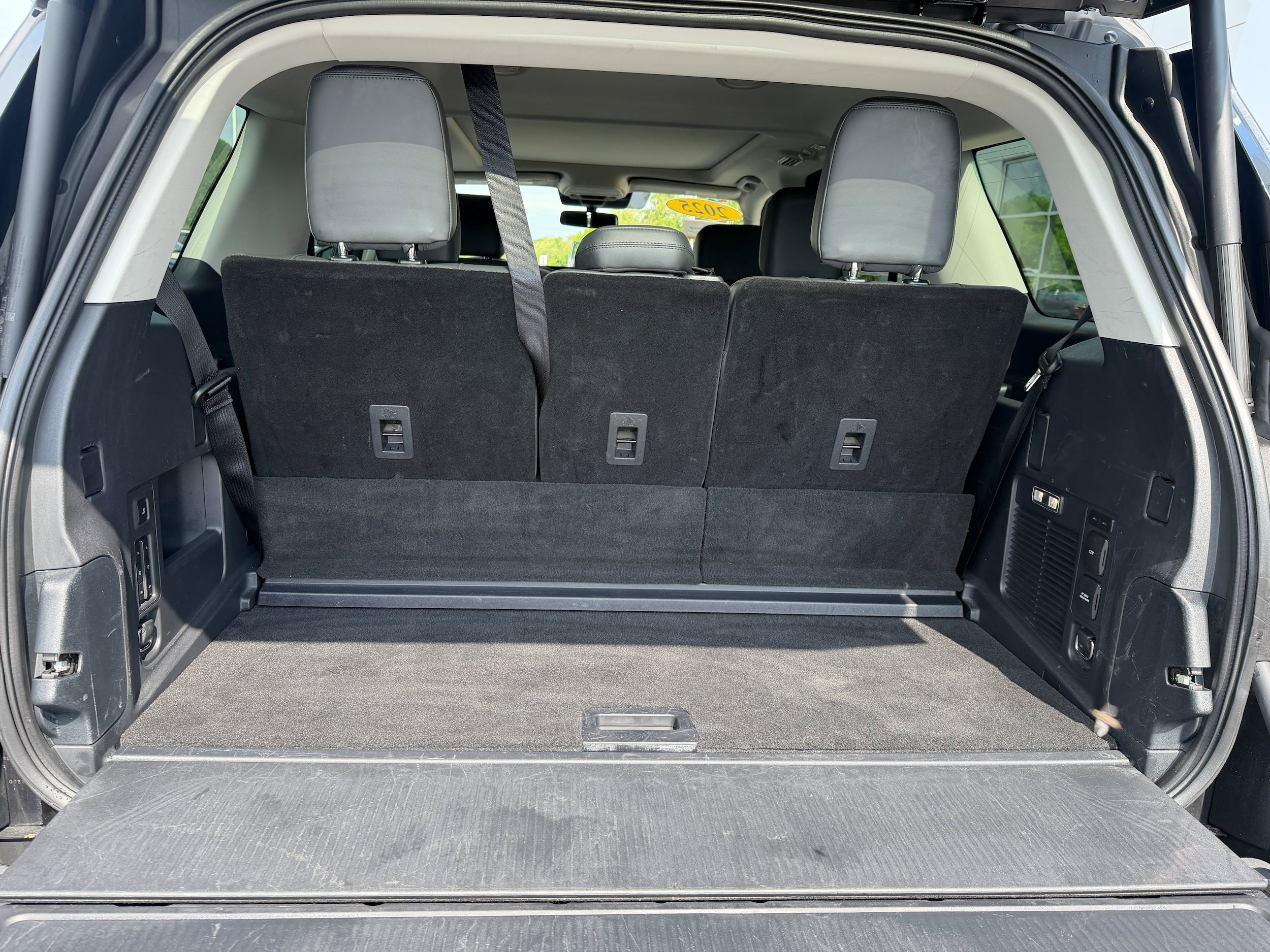 Certified 2025 Ford Expedition Active AWD/4WD image 14