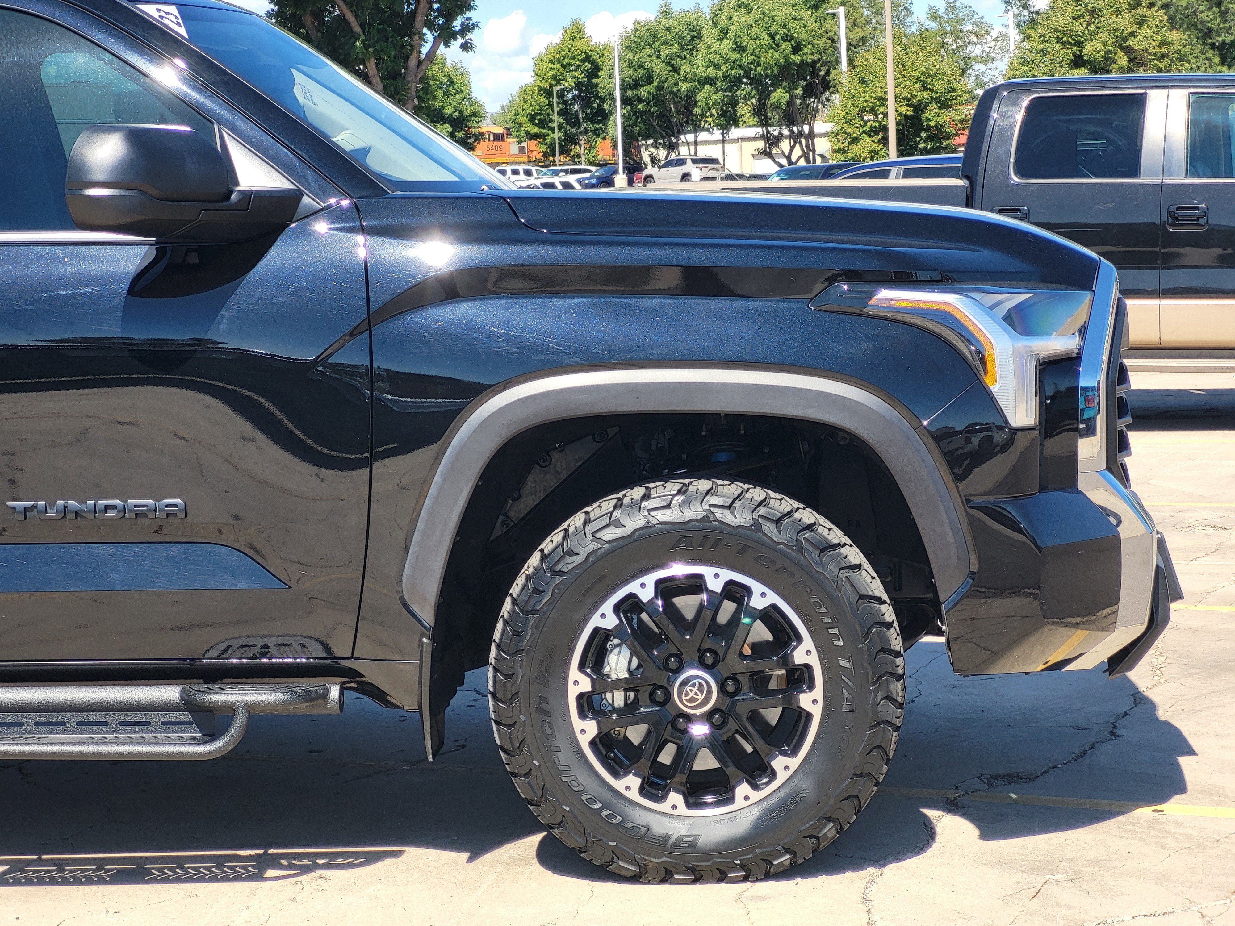 Used 2023 Toyota Tundra SR5 w/ TRD Off-Road Package AWD/4WD image 7