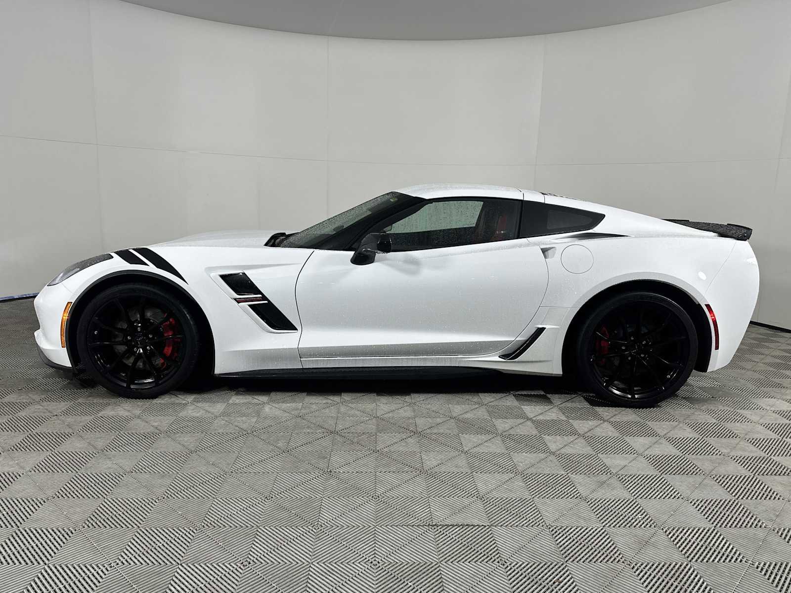 Used 2017 Chevrolet Corvette Grand Sport image 5