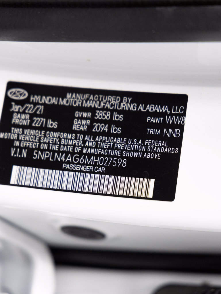 Used 2021 Hyundai Elantra SEL w/ Convenience + Premium Package FWD image 34