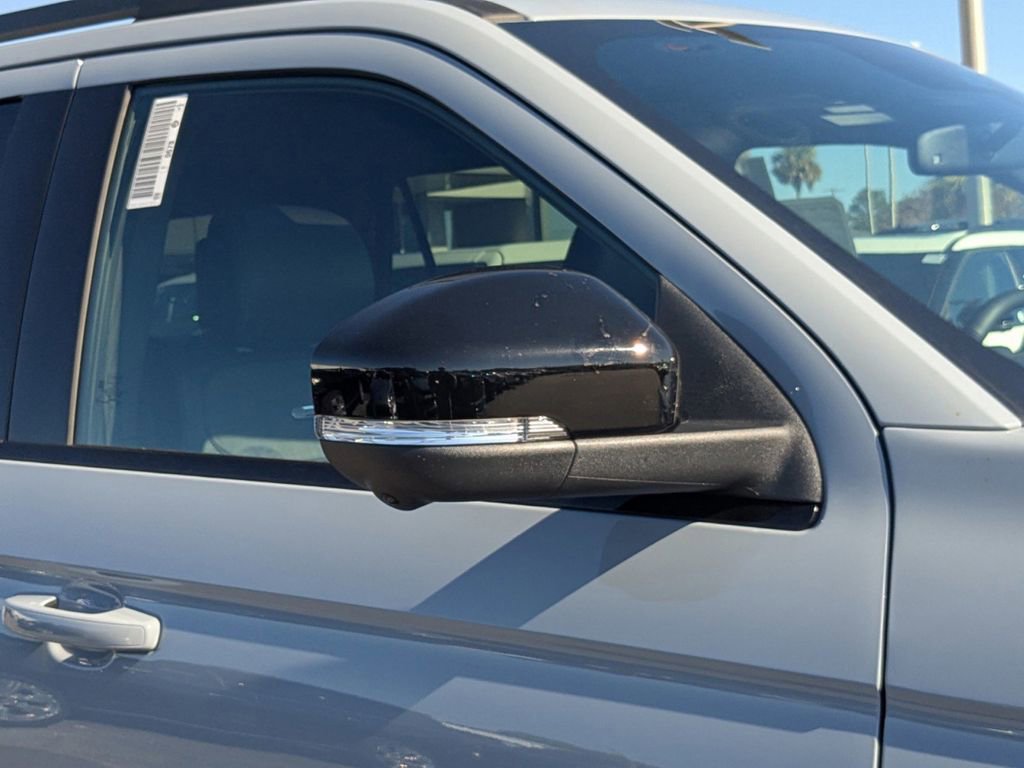 New 2025 Ford Expedition Max Platinum w/ Stealth Performance Package image 12