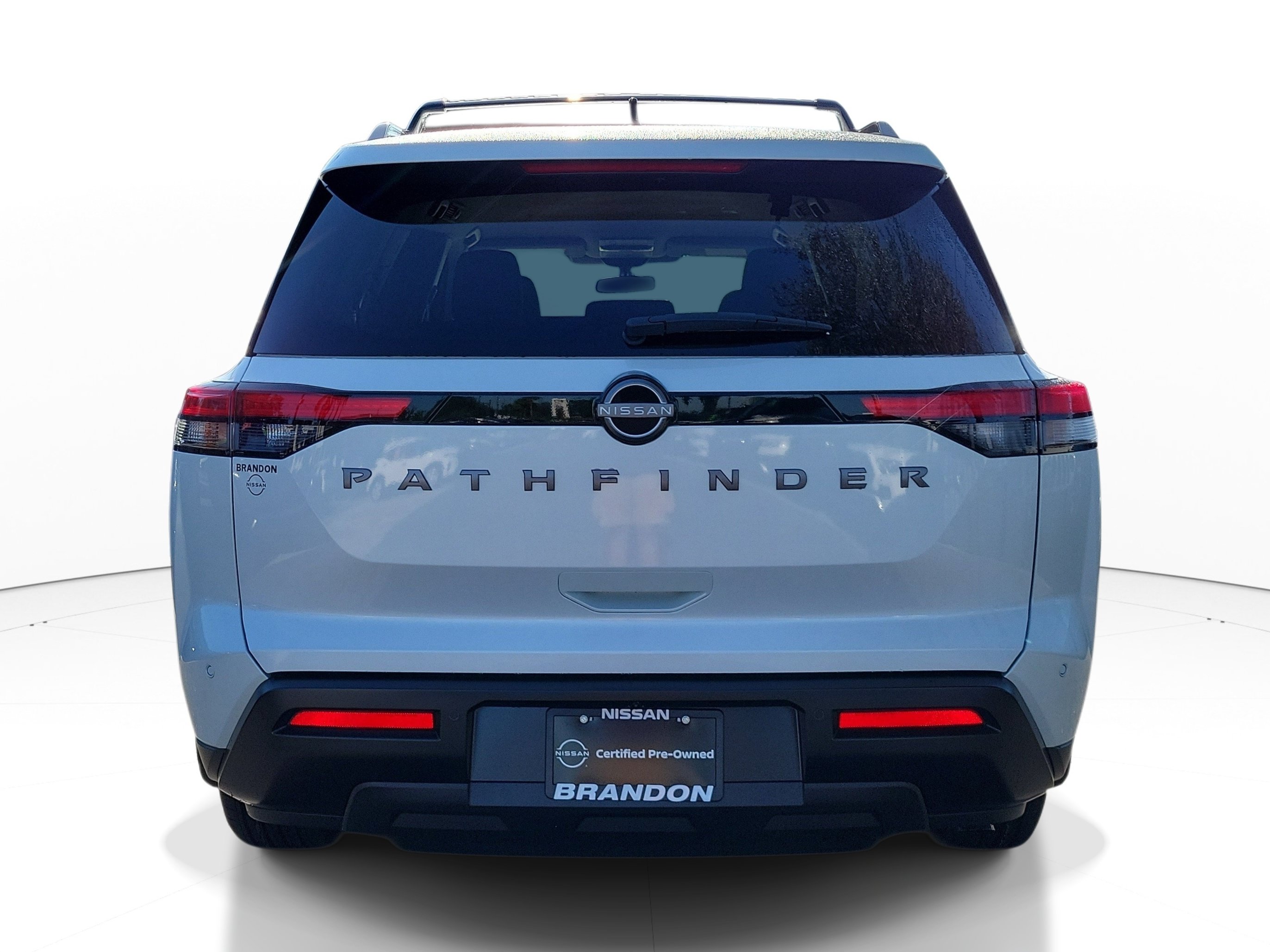 Certified 2026 Nissan Pathfinder SV FWD image 6
