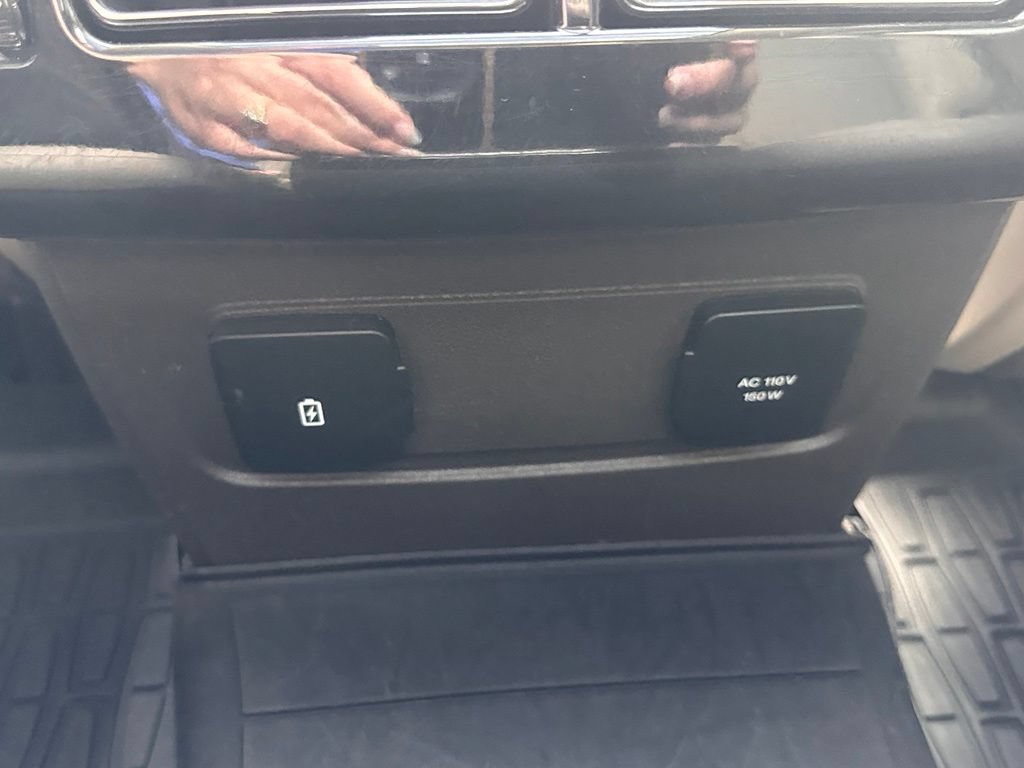Used 2020 Lincoln Aviator Reserve w/ Equipment Group 202A AWD/4WD image 39