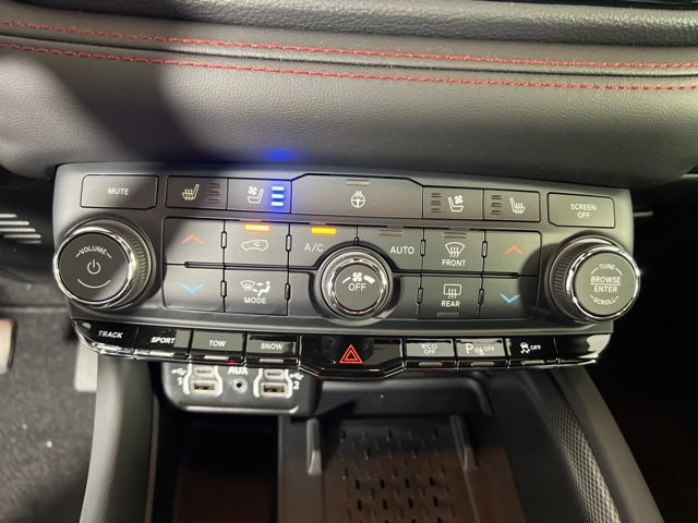 New 2026 Dodge Durango GT w/ Tow 'N Go Package AWD/4WD image 23