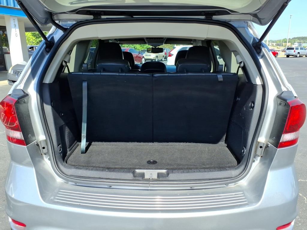 Used 2018 Dodge Journey Crossroad FWD image 27