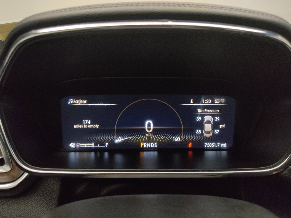Used 2017 Lincoln Continental Select w/ Climate Package AWD/4WD image 23