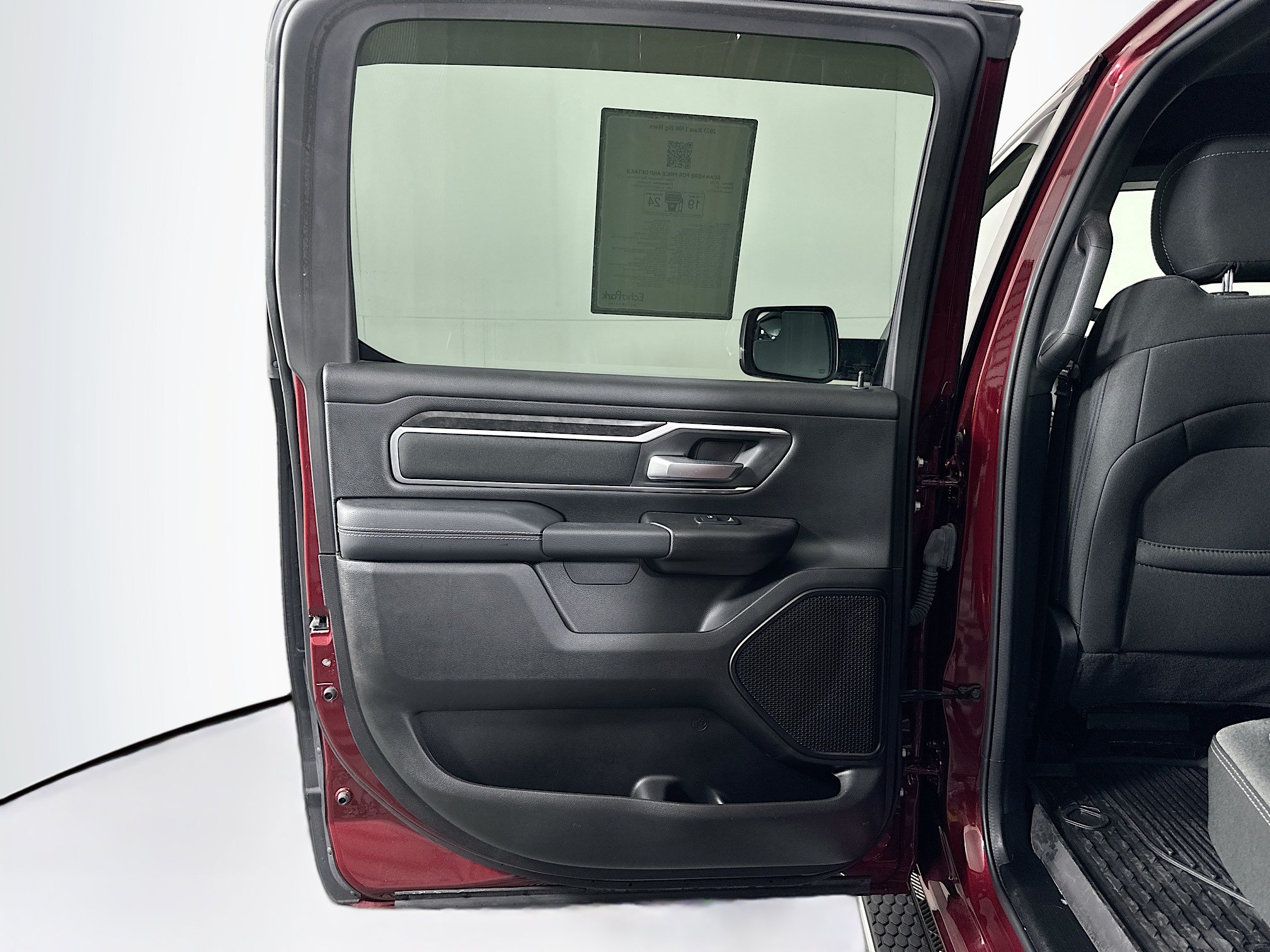 Used 2023 RAM 1500 Big Horn AWD/4WD image 25