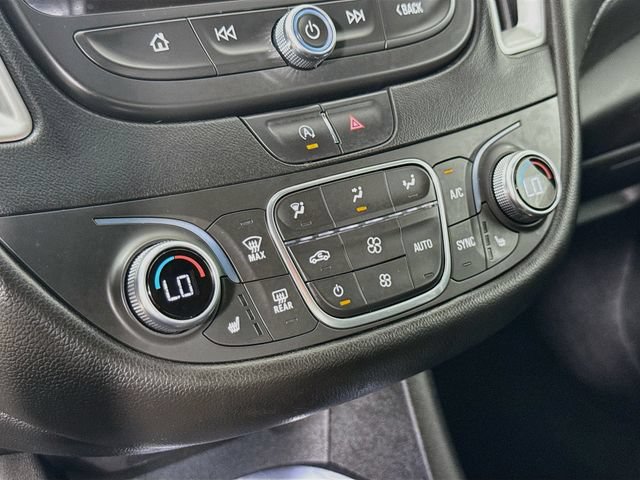 Used 2022 Chevrolet Malibu LT w/ Leather Package FWD image 17