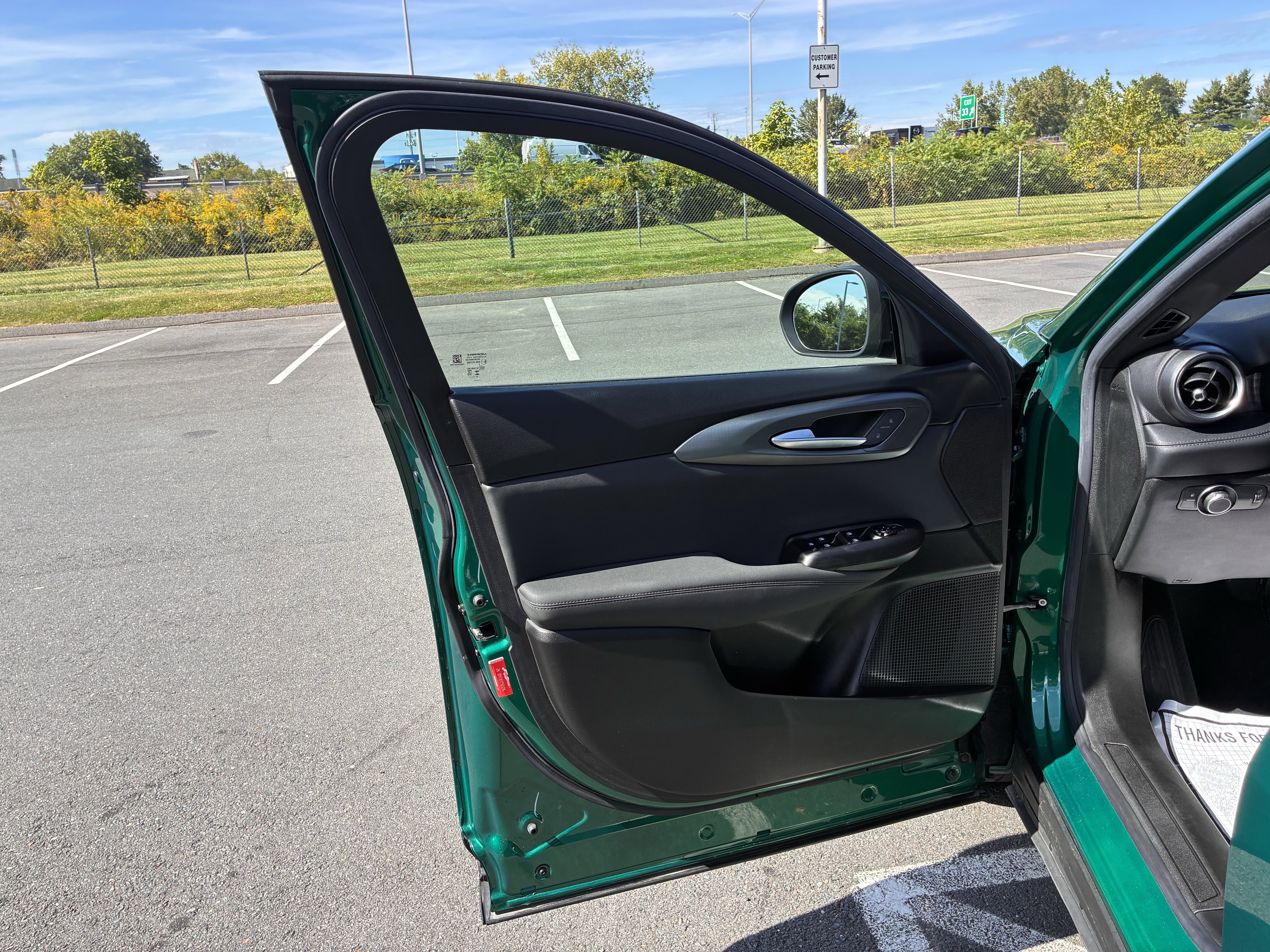 Certified 2024 Alfa Romeo Tonale Ti w/ Premium Interior Package image 14