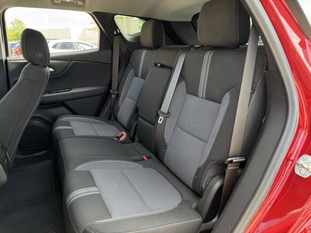Used 2024 Chevrolet Blazer LT w/ Convenience Package FWD image 29