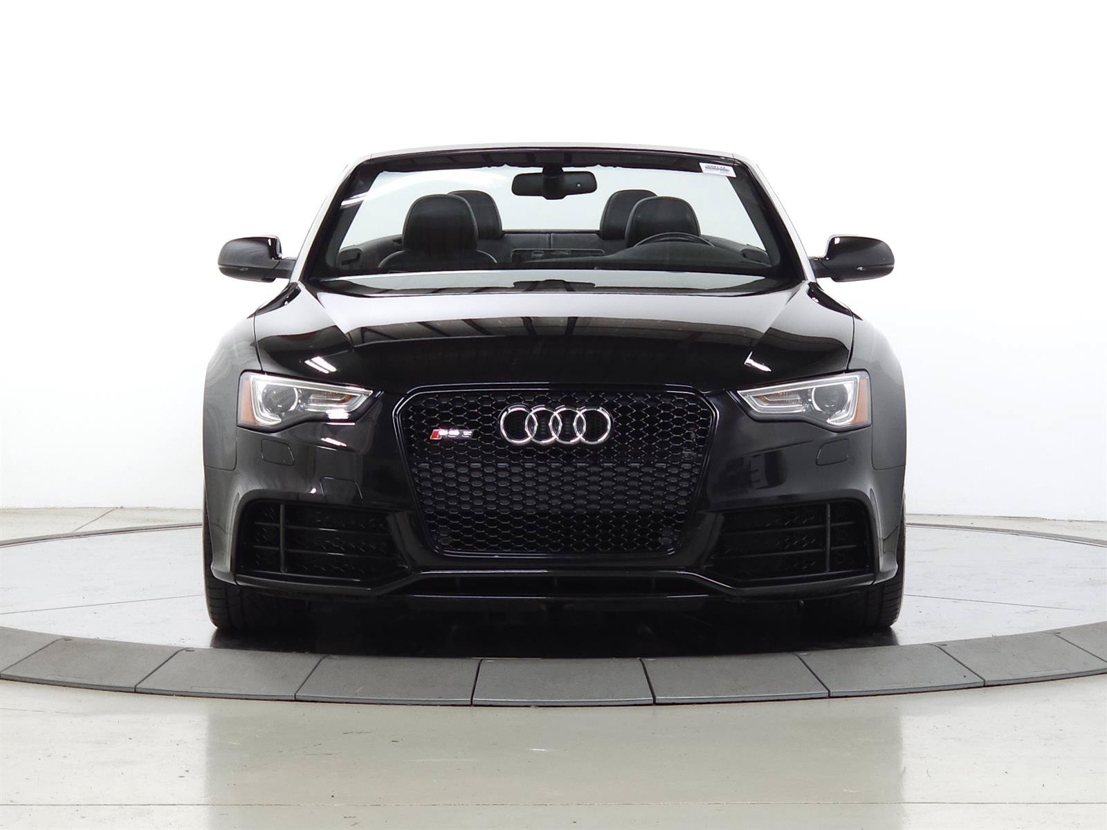 Used 2015 Audi RS 5 Cabriolet w/ Black Optic Plus Package AWD/4WD image 2