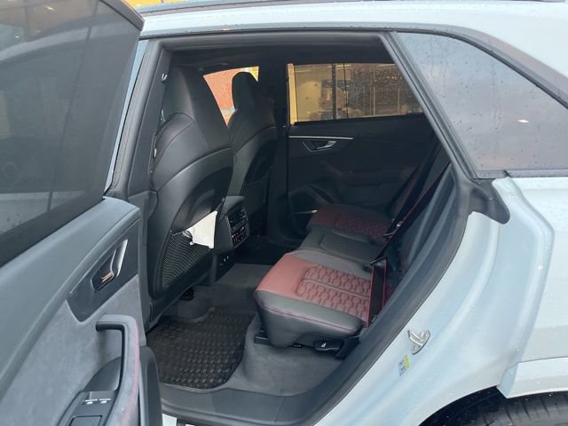 New 2026 Audi RS Q8 performance image 23