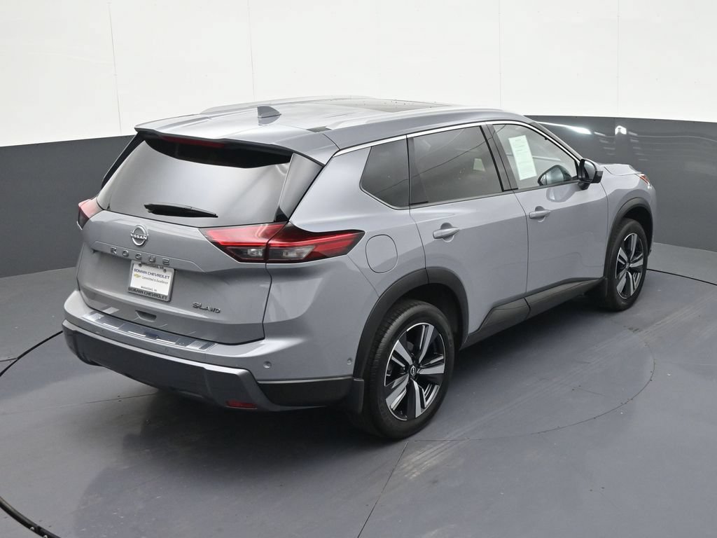 Used 2025 Nissan Rogue SL w/ SL Premium Package AWD/4WD image 27