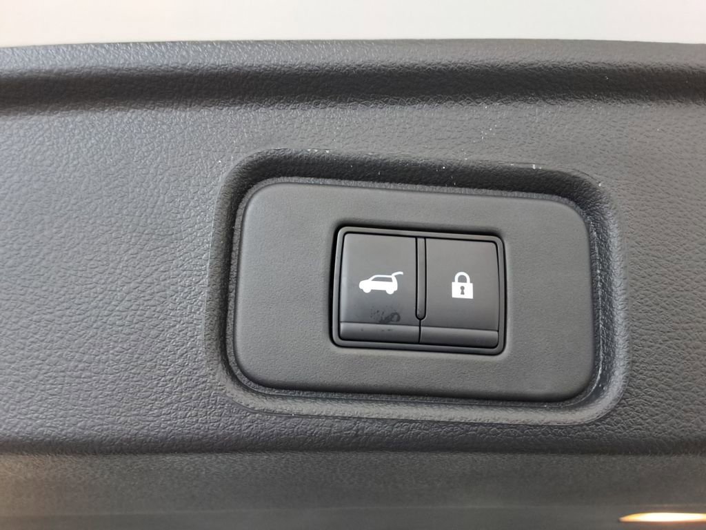 New 2025 Nissan Pathfinder SL image 21