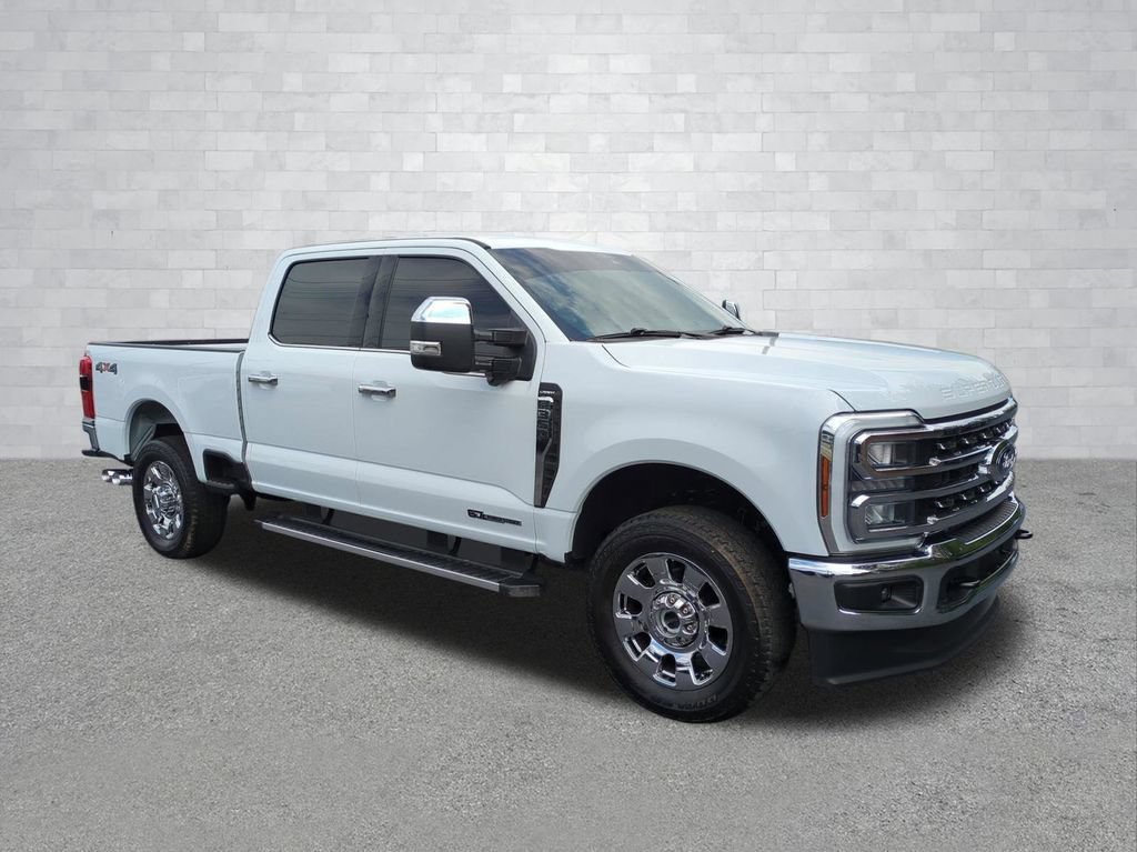 Used 2026 Ford F350 Lariat w/ Chrome Package AWD/4WD image 2