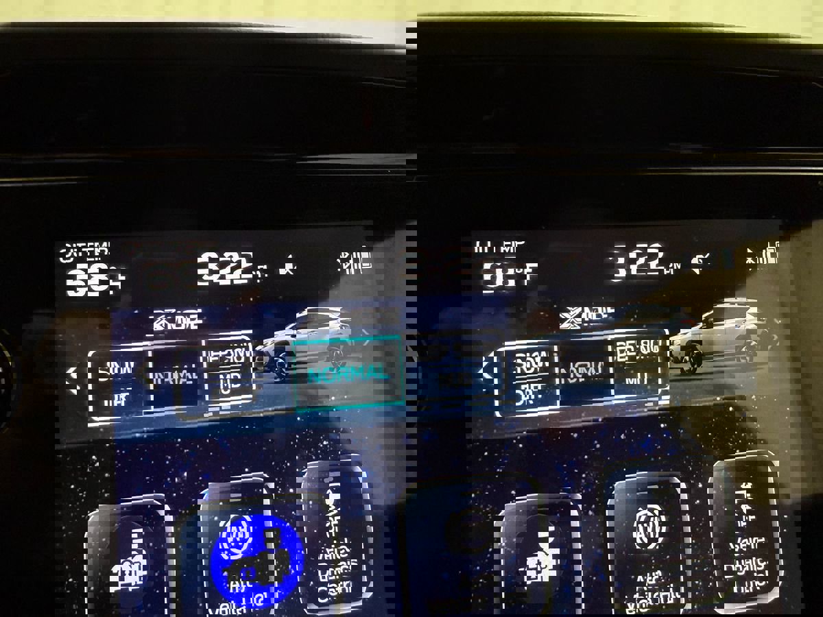 Used 2024 Subaru Crosstrek 2.5i Sport image 27