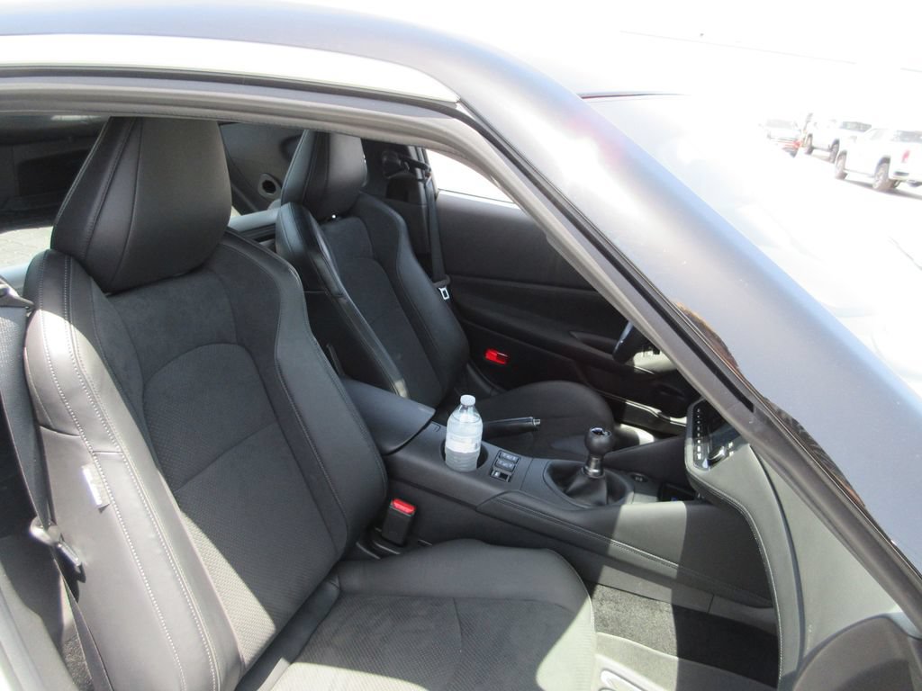 Used 2024 Nissan Z Performance w/ Floor Mat Package RWD image 22