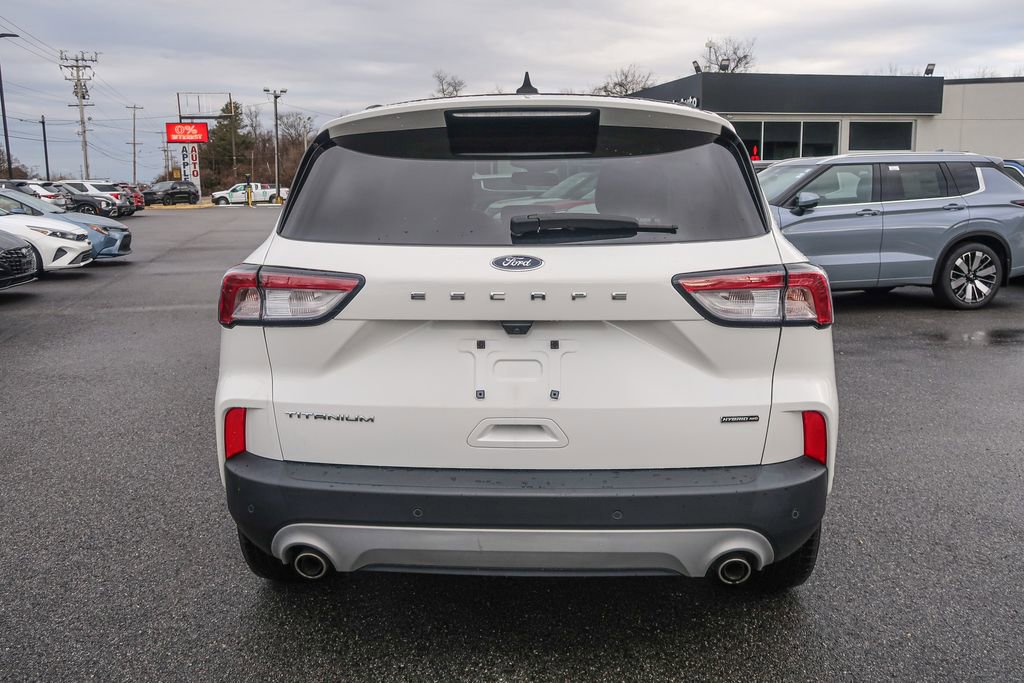 Used 2020 Ford Escape Titanium w/ Titanium Premium Package 2.0 image 11