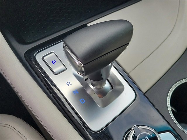 Used 2024 Genesis G70 2.5T image 26