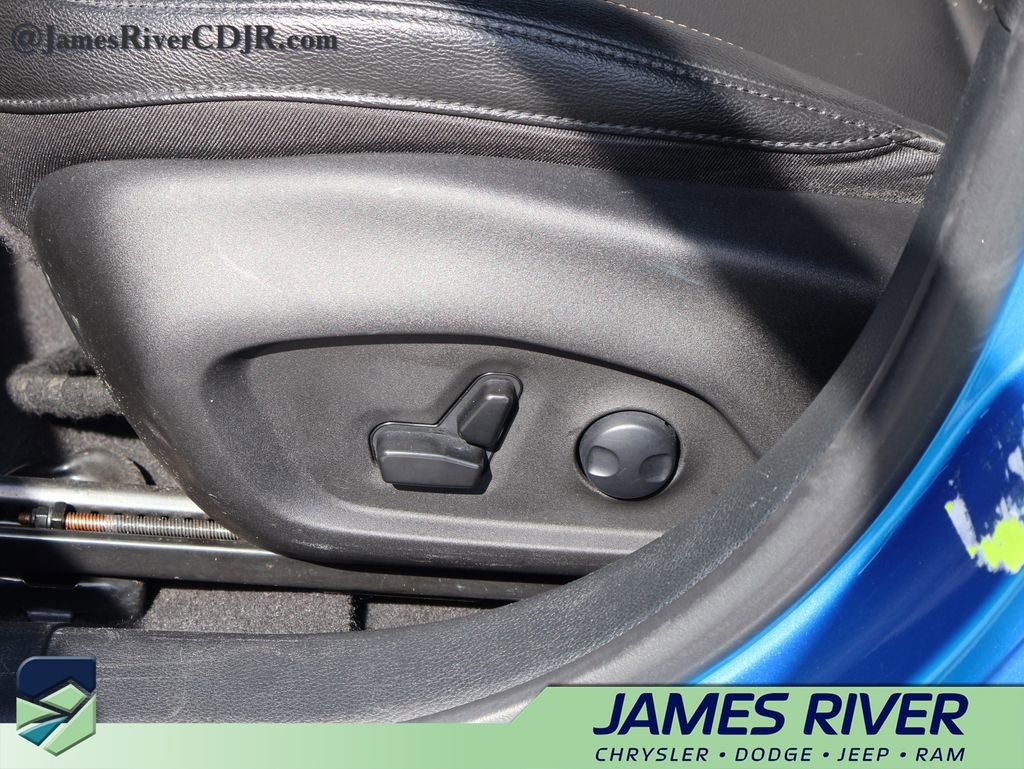 Used 2024 Jeep Compass Limited image 23